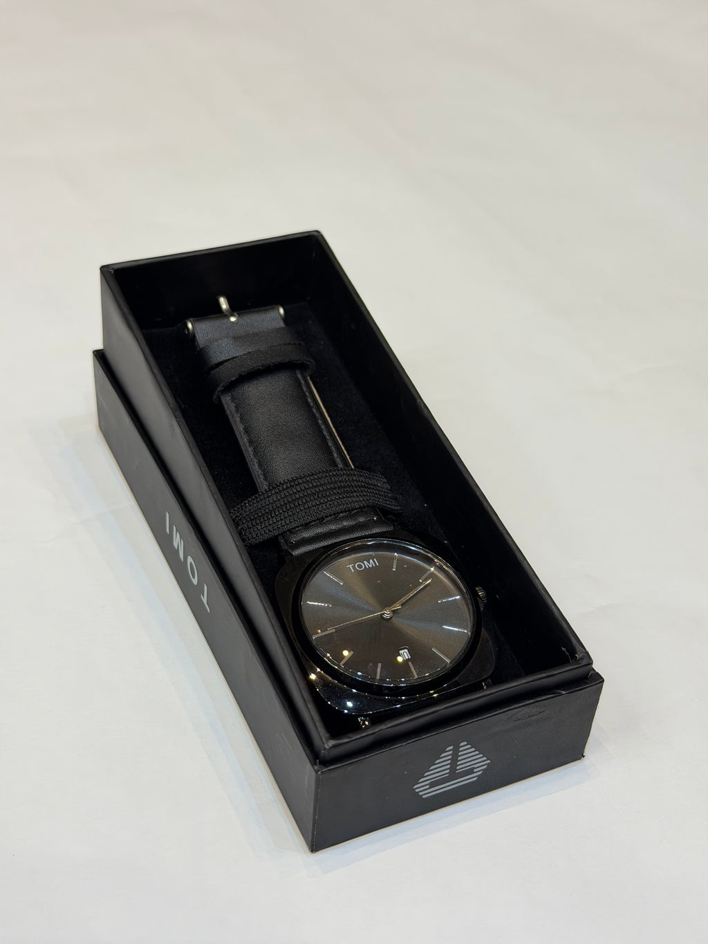 Tomi Minimalist Watches