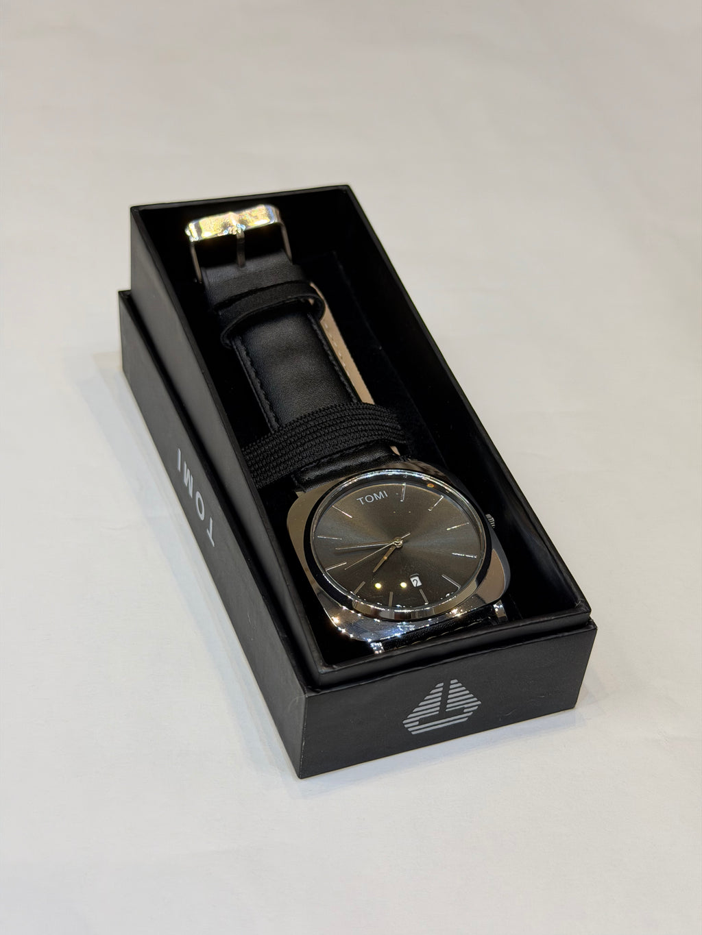 Tomi Minimalist Watches