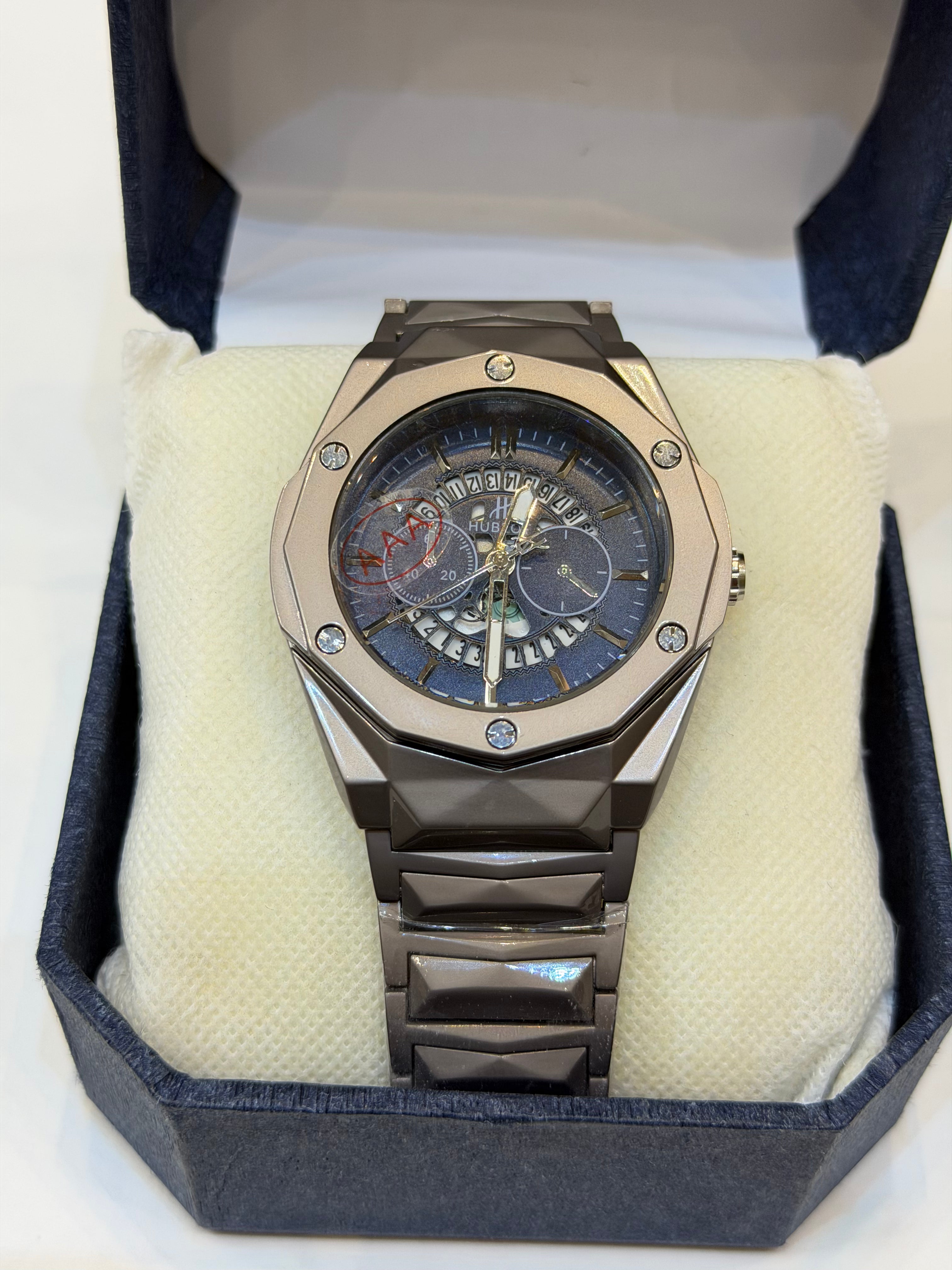 Hublot Cut (Swiss like)