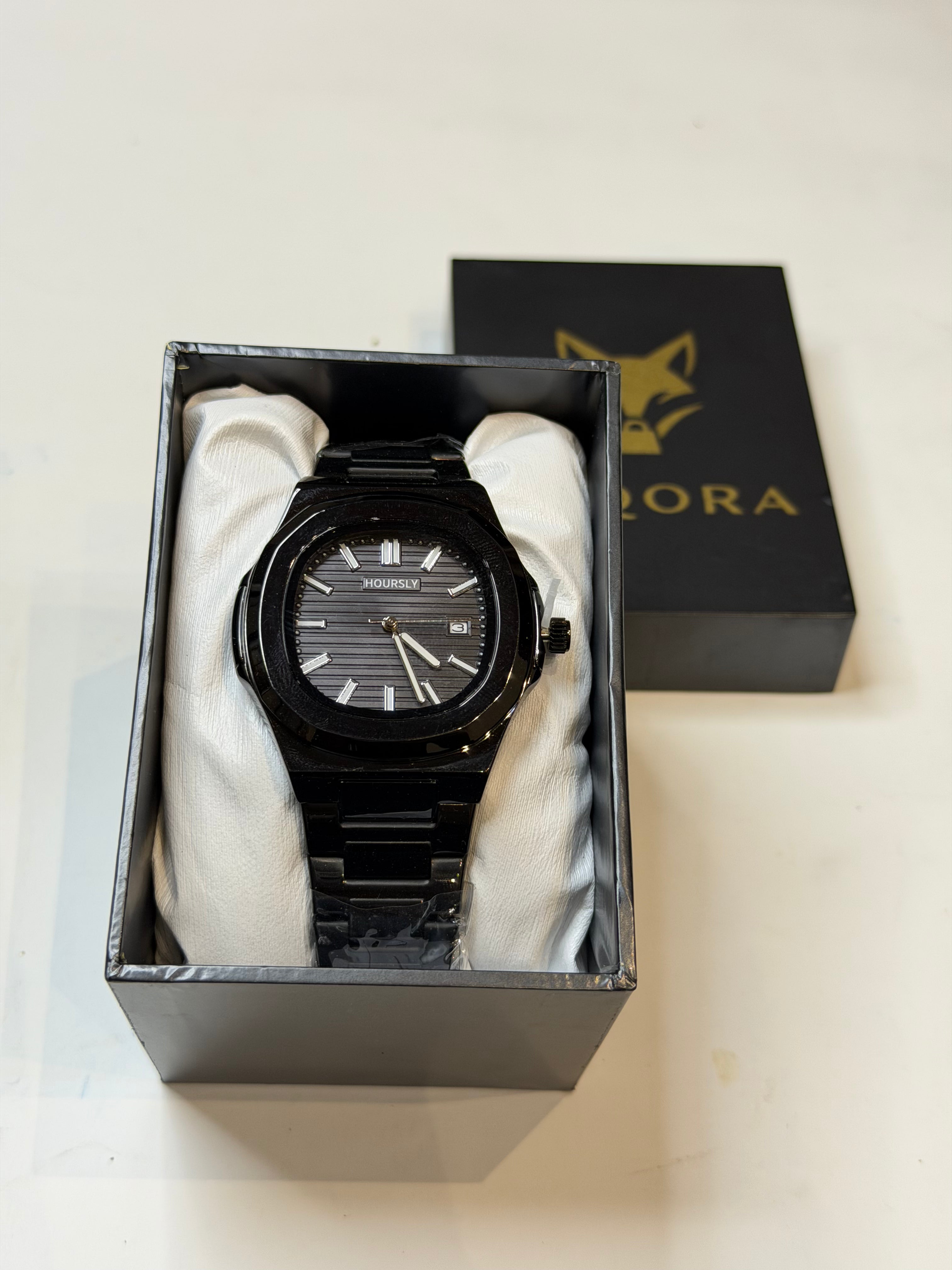 Hoursley Black Edition Square Dial