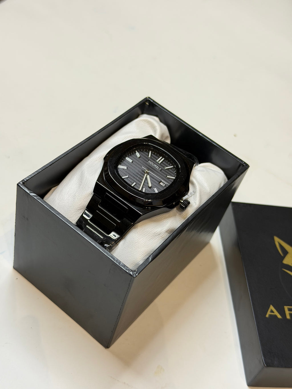 Hoursley Black Edition Square Dial