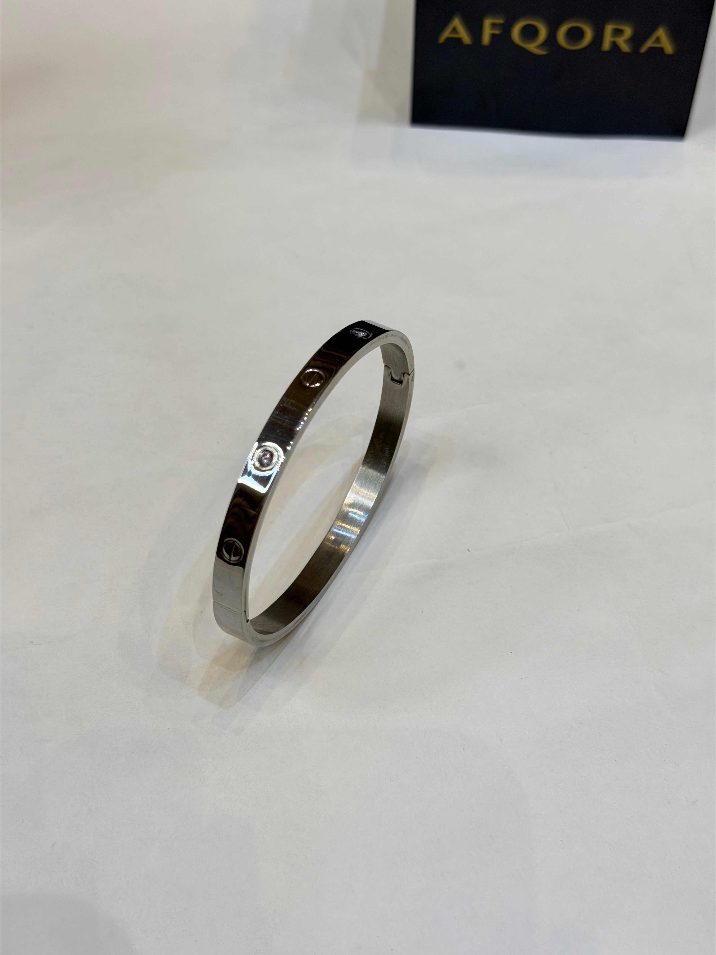 Silver Stainless Steel Screw & Crystal Motif