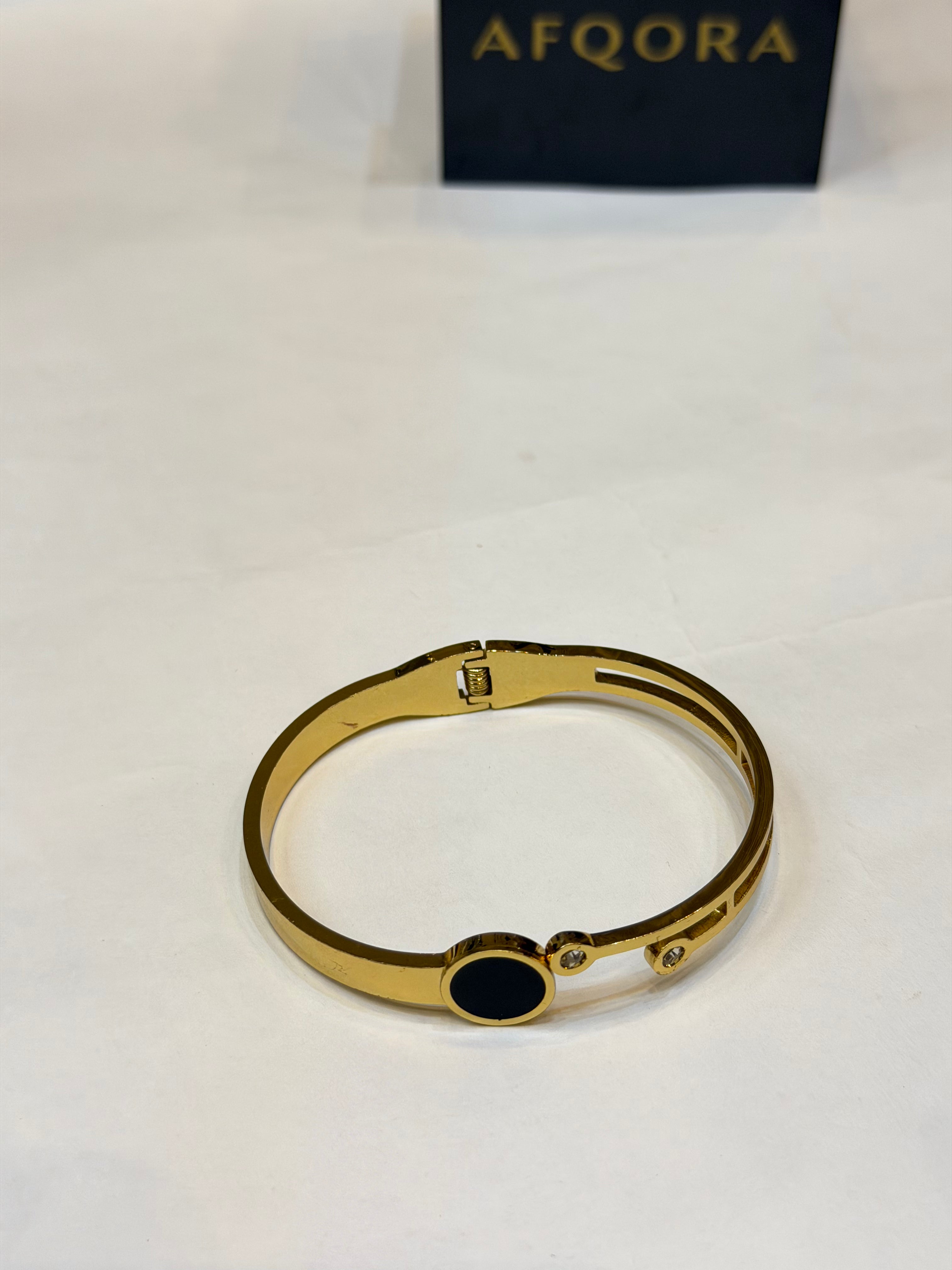 Black Circular Disc & Crystal Accent