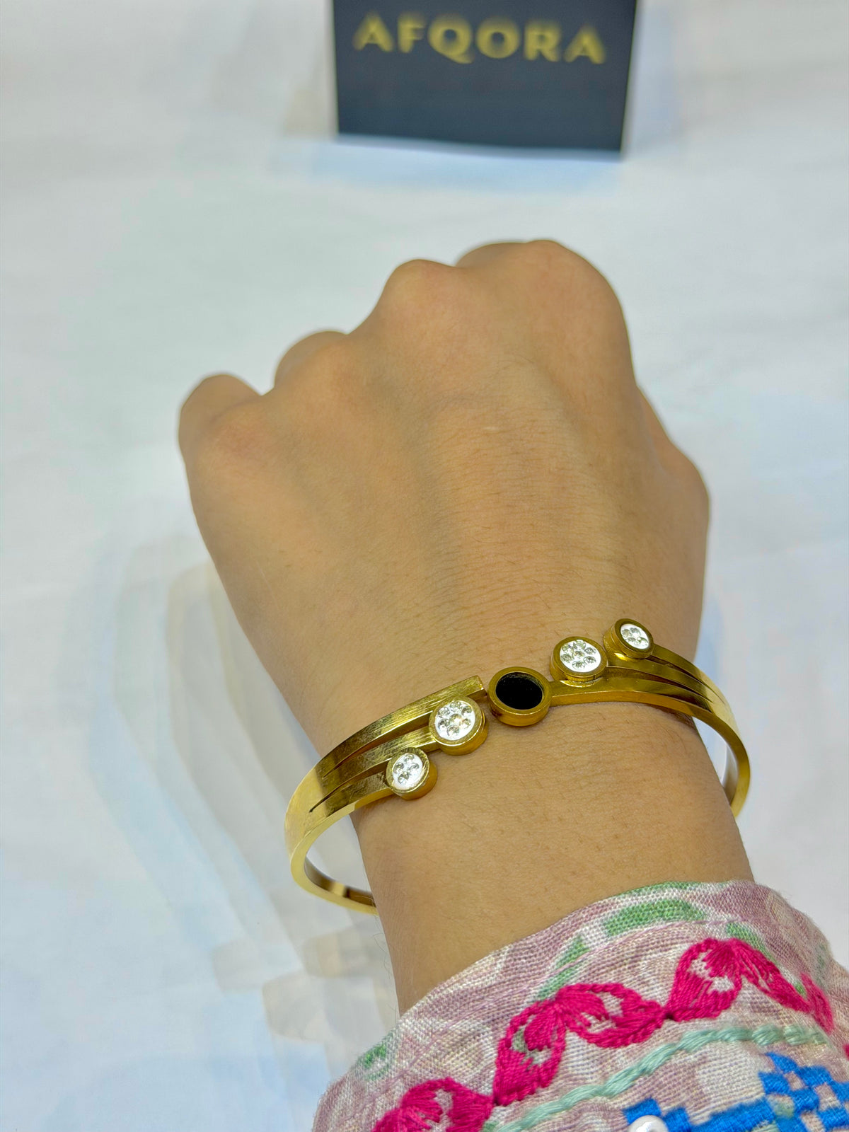 Crystal & Black Circular Accent Open Cuff Bangle